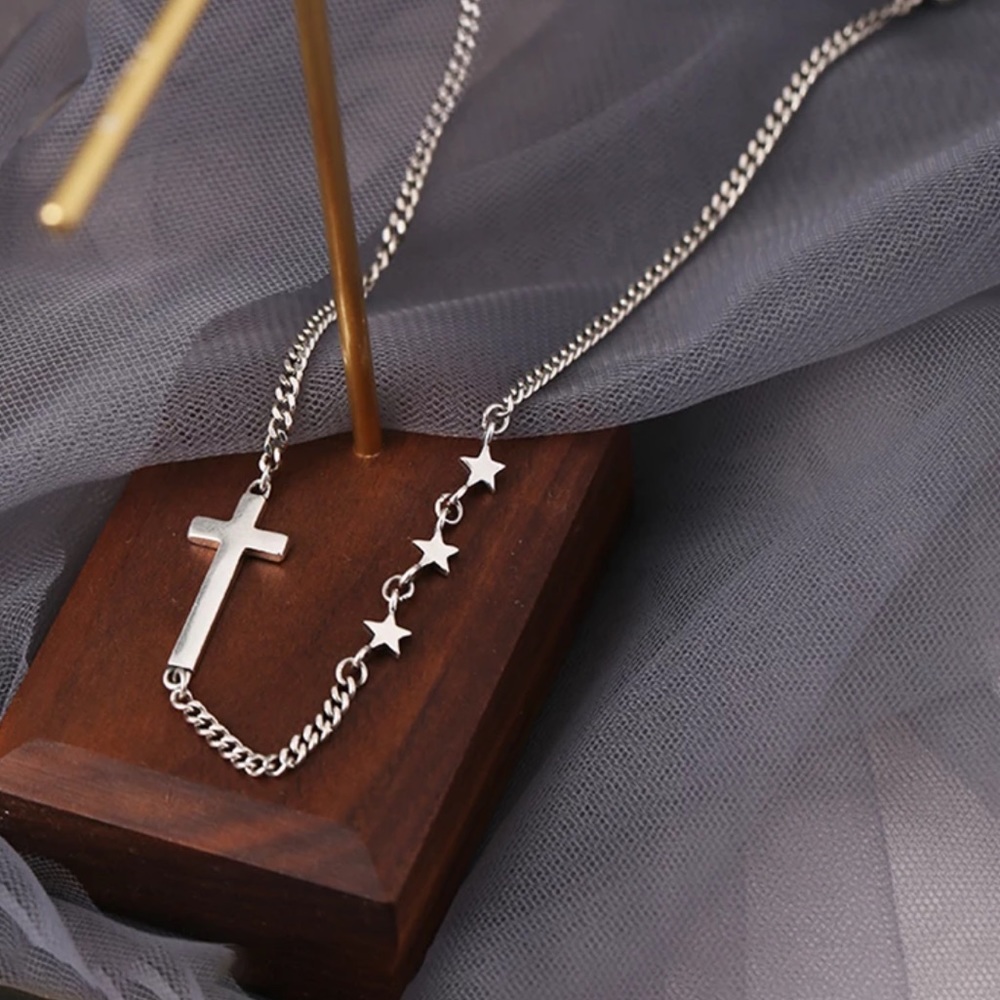 NEW 925 STERLING SILVER STAR CROSS NECKLACE, NICE NECKLACE, CUTE NECKLACE - Picture 4 of 5